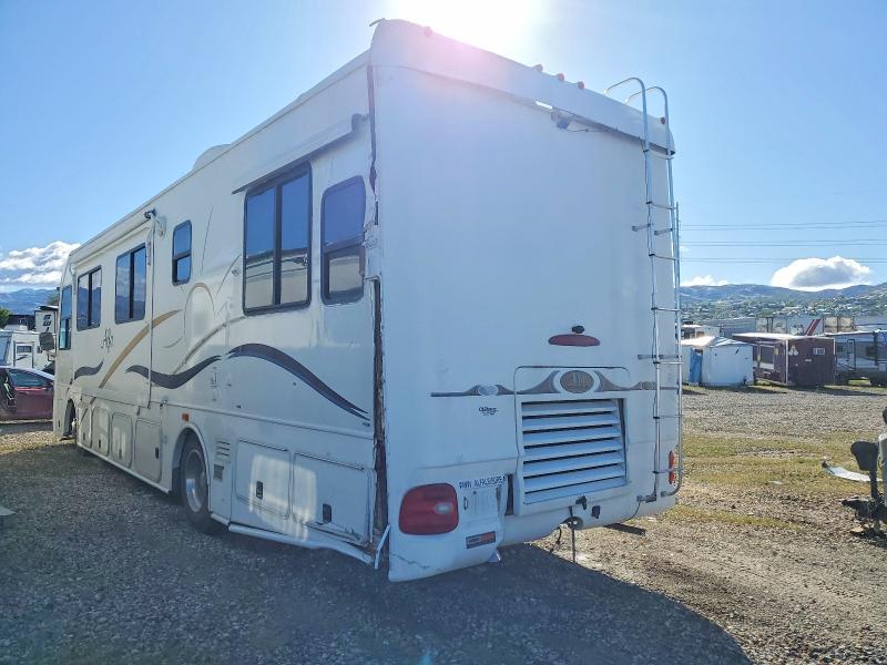 2004 Frht All other VIN 4UZAAHAK24CM37398 COPART salvage auction — FRONT END, UT - SALVAGE CERTIFICATE, sold $2,200 on 2026-07-09 (photo 3)