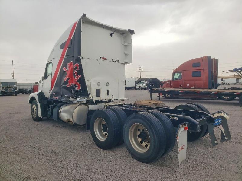2023 Kenworth All other VIN 1XKYD49X0PJ268618 COPART salvage auction — SIDE, TX - SALVAGE VEHICLE TITLE, sold $17,200 on 2026-07-09 (photo 3)