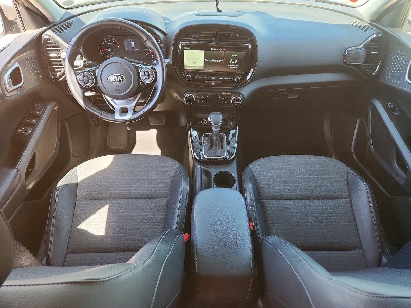 2020 Kia Soul VIN KNDJ33AU0L7091460 COPART salvage auction — SIDE, NM - CERT OF TITLE-SALVAGE, sold $3,800 on 2026-07-02 (photo 8)