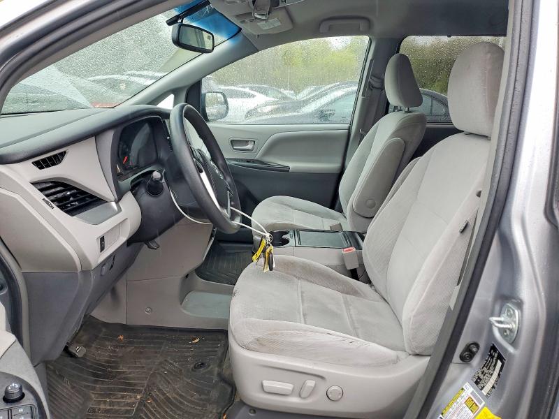 2017 Toyota Sienna VIN 5TDKZ3DC6HS782155 COPART salvage auction — REAR END, Ct - Certificate Of Title (P), sold $3,950 on 2026-07-23 (photo 7)