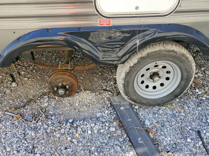 2017 Gulf Stream Innsbruck VIN 1NL1GTM25H1123614 COPART salvage auction — UNDERCARRIAGE, CT, sold $1,700 on 2026-10-20 (photo 8)