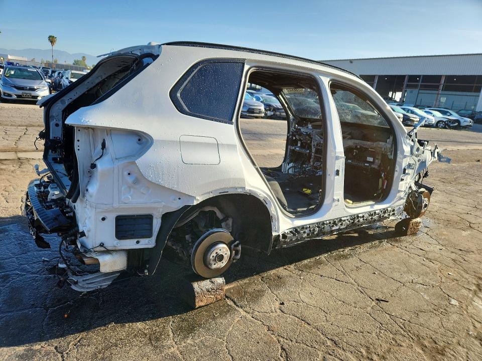 2024 BMW X5 VIN 5UX23EU07R9T10337 COPART salvage auction — STRIPPED, CA - CERTIFICATE OF TITLE, sold $13,600 on 2026-07-07 (photo 3)
