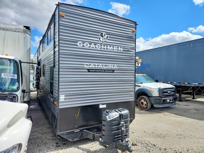 2026 Catalina Recreation VIN 5ZT2CA9B8TX037012 — COPART salvage auction photo