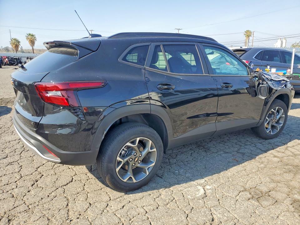 2026 Chevrolet Trax VIN KL77LHEP9TC088931 COPART salvage auction — FRONT END, Fl - Cert Of Title Slvg Rebuildable, sold $3,750 on 2026-07-30 (photo 3)
