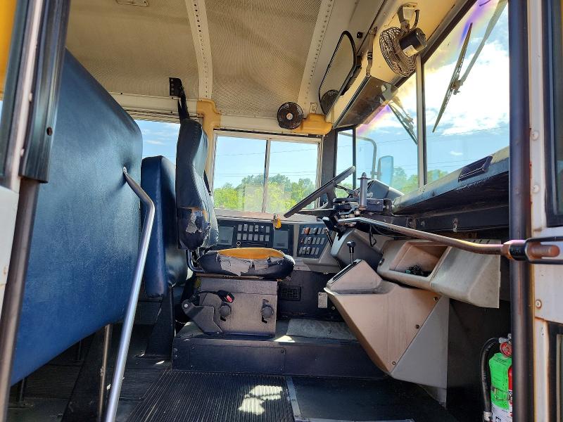 2002 Freightliner All models VIN 4UZAAXALX2CJ53680 COPART salvage auction — FRONT END, ST, sold $125 on 2026-07-29 (photo 5)