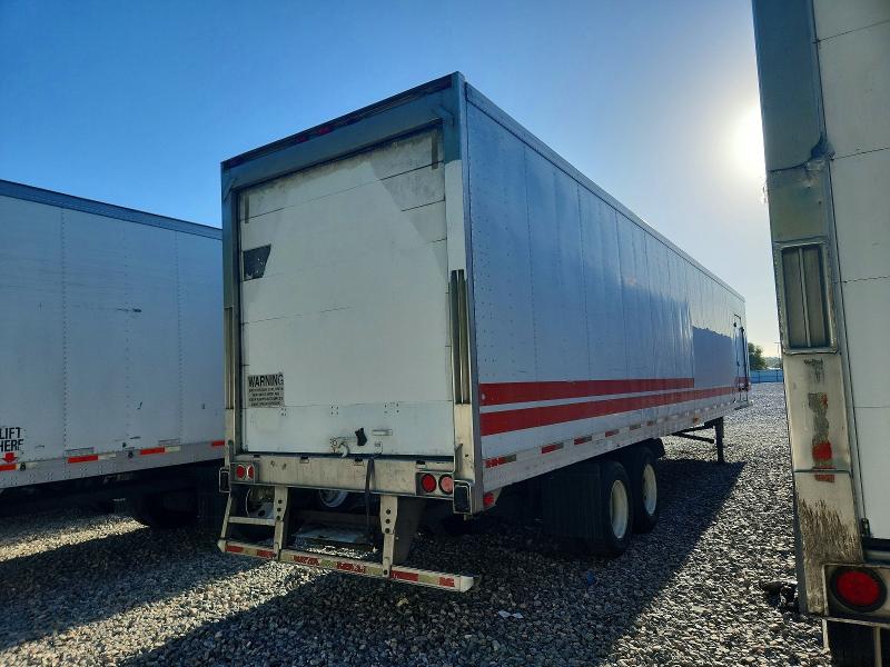 2006 Utility trailer Trailer VIN 1UYVS24876U783705 COPART salvage auction — MINOR DENT/SCRATCHES, CT, sold $2,000 on 2026-07-09 (photo 4)