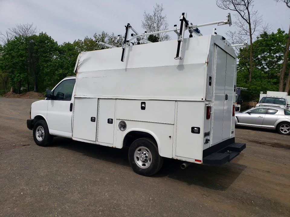 2024 Chev Express VIN 1GB0GRFP3R1177884 COPART salvage auction — SIDE, PO, sold $7,600 on 2026-07-21 (photo 2)