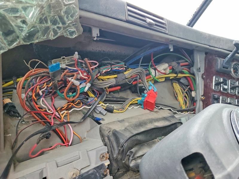 2013 Freightliner All other VIN 3ALXFB003DDFB6524 COPART salvage auction — ALL OVER, SV, sold $500 on 2026-07-09 (photo 8)