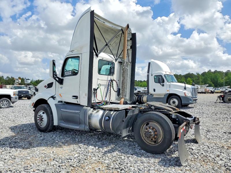 2018 Peterbilt All other VIN 1XPBA48X4JD478378 COPART salvage auction — NORMAL WEAR, IN - CERTIFICATE OF TITLE, sold $5,200 on 2026-07-16 (photo 3)