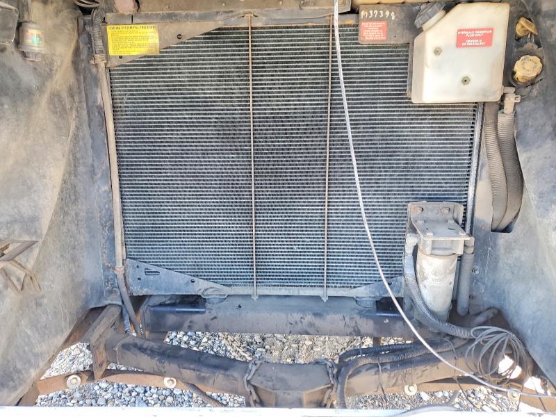2004 Frht All other VIN 4UZAAHAK24CM37398 COPART salvage auction — FRONT END, UT - SALVAGE CERTIFICATE, sold $2,200 on 2026-07-09 (photo 7)
