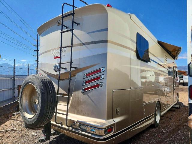 2012 Monon 45x96 Motorhome VIN 51Z6C4445C1056629 COPART salvage auction — MINOR DENT/SCRATCHES, CO - DIS/DLR/EXP ONLY CLEAN TITLE, sold $9,100 on 2026-07-06 (photo 4)