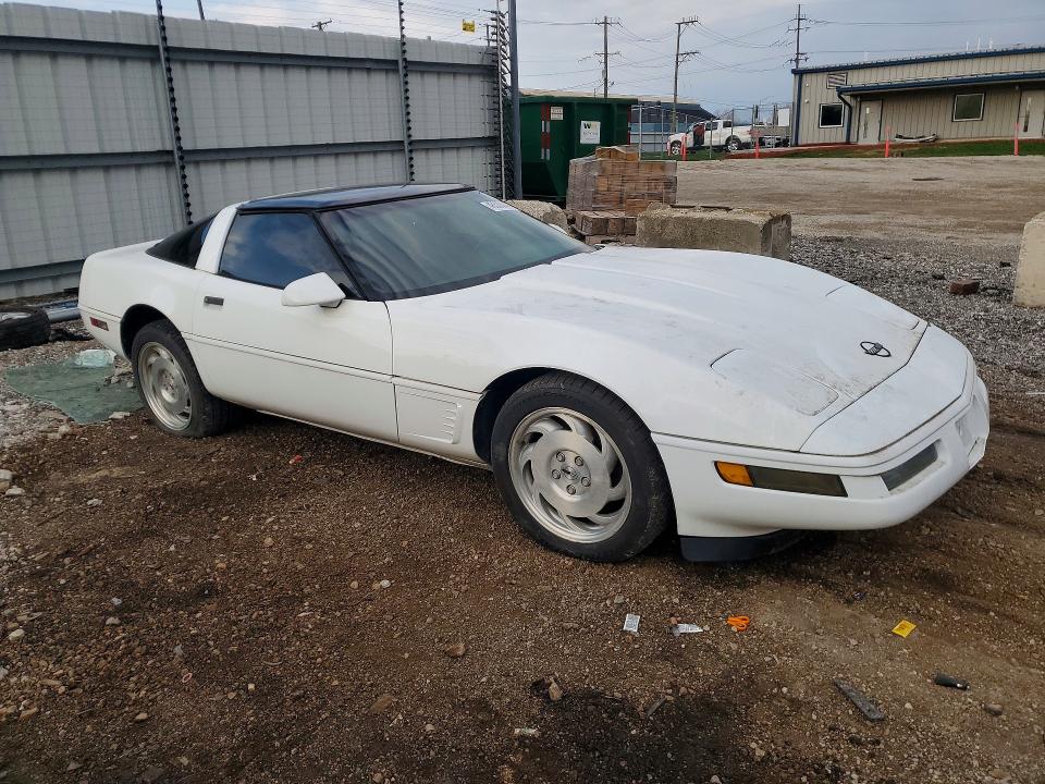1996 Chev Corvette VIN 1G1YY22PXT5114248 COPART salvage auction — FRONT END, Il - Certificate Of Title (P), sold $4,150 on 2026-07-08 (photo 4)