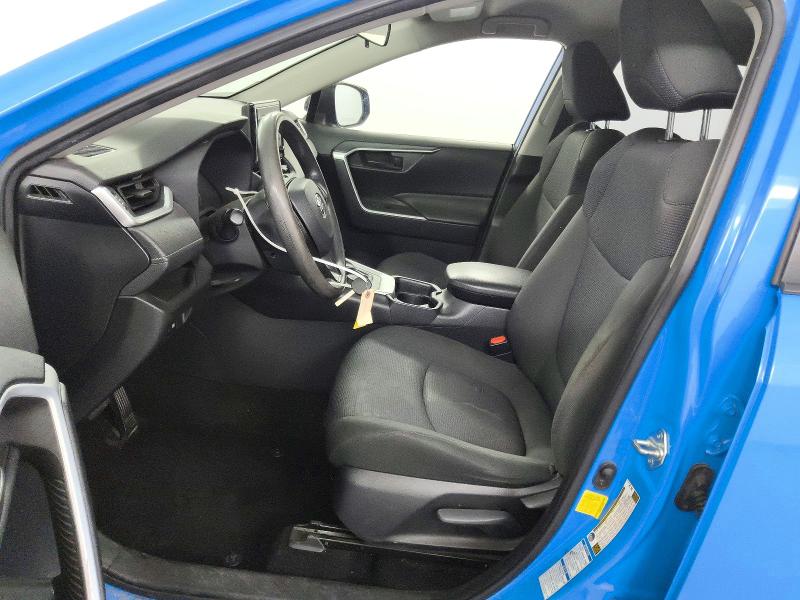 2019 Toyota Rav4 VIN JTMLWRFV1KD033992 COPART salvage auction — NORMAL WEAR, CA - CERTIFICATE OF TITLE, sold $15,900 on 2026-07-23 (photo 7)