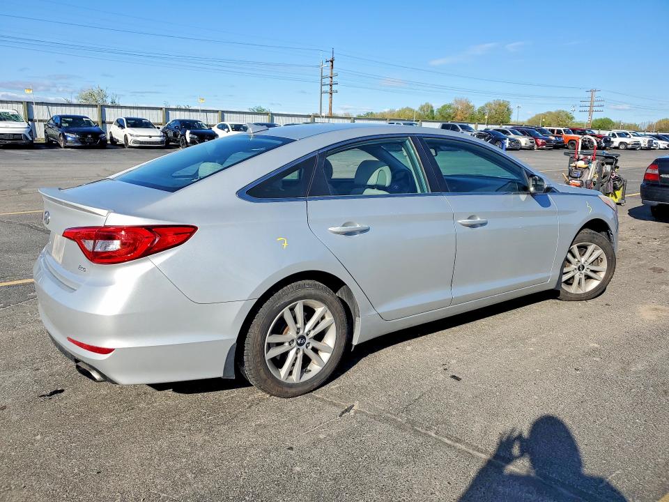 2015 Hyundai Sonata VIN 5NPE24AA0FH147462 COPART salvage auction — SIDE, ID - SALVAGE CERTIFICATE OF TITLE, sold $1,600 on 2026-07-09 (photo 3)