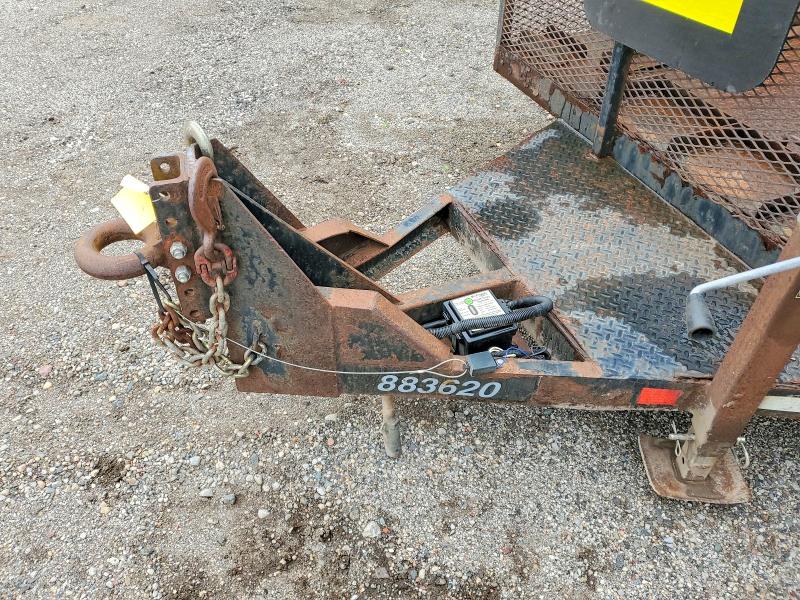 2006 Unknown Unknown VIN 1F9PU10286L238002 COPART salvage auction — MINOR DENT/SCRATCHES, MI - CERTIFICATE OF TITLE, sold $200 on 2026-07-28 (photo 8)