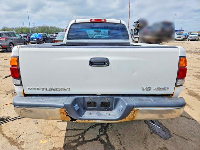 2000 Toyota Tundra VIN 5TBBT4415YS122431 COPART salvage auction — MINOR DENT/SCRATCHES, Mi - Dealer Only Clean Title, sold $675 on 2026-07-07 (photo 6)