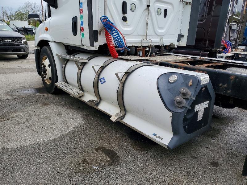 2018 Freigliner All other VIN 1FUBGAD95JLJS1005 COPART salvage auction — SIDE, AL - CERTIFICATE OF TITLE, sold $7,000 on 2026-07-28 (photo 9)