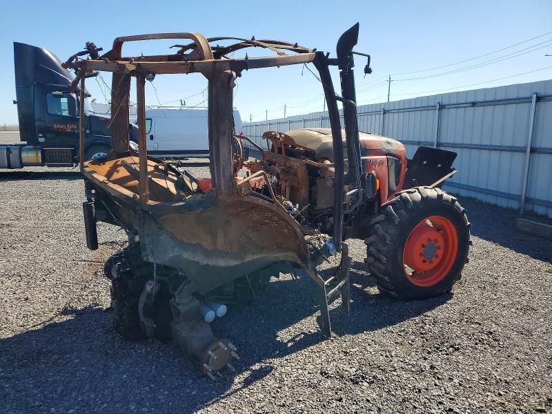 2016 Kubota Tractor VIN XXXXXXXXXXXX51997 COPART salvage auction — Burn Engine, QC - IRRECUPERABLE, sold $800 on 2026-07-14 (photo 4)