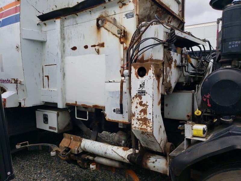 2007 Peterbilt All other VIN 3BPZLD9X37F717686 COPART salvage auction — MECHANICAL, FL - CERTIFICATE OF DESTRUCTION, sold $1,500 on 2026-07-31 (photo 6)