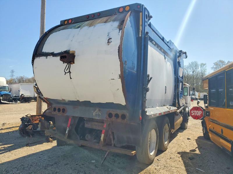 2012 Autocar llc All other VIN 5VCACLLE0CH213558 COPART salvage auction — MINOR DENT/SCRATCHES, FL - CERTIFICATE OF DESTRUCTION, sold $150 on 2026-07-28 (photo 4)