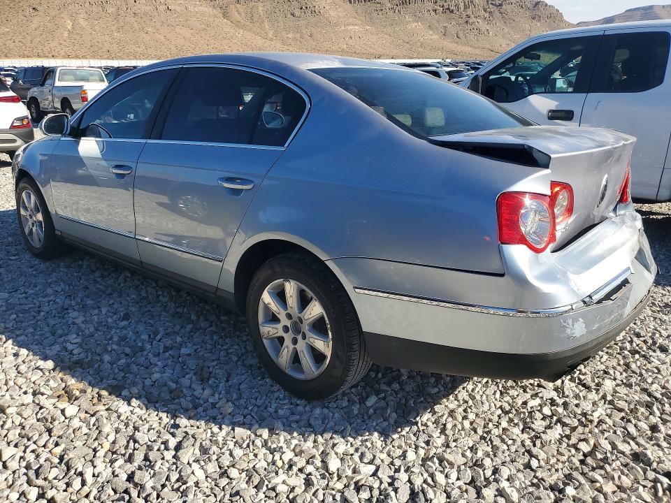 2007 Volkswagen Passat VIN WVWAK73C27P047917 COPART salvage auction — REAR END, Nv - Salvage Title, sold $125 on 2026-07-27 (photo 2)