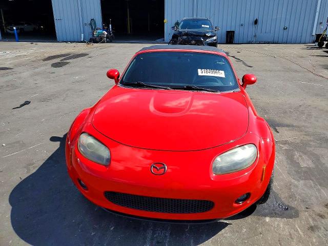 2006 Mazda Mx5 VIN JM1NC25F760119632 COPART salvage auction — MINOR DENT/SCRATCHES, Fl - Certificate Of Title (P), sold $3,950 on 2026-07-27 (photo 5)