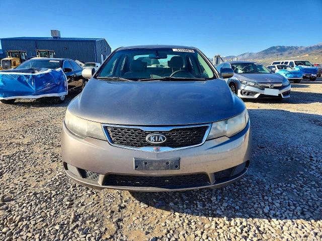 2012 Kia Forte VIN KNAFU4A2XC5562353 COPART salvage auction — SIDE, Ut - Salvage Certificate, sold $150 on 2026-07-31 (photo 5)