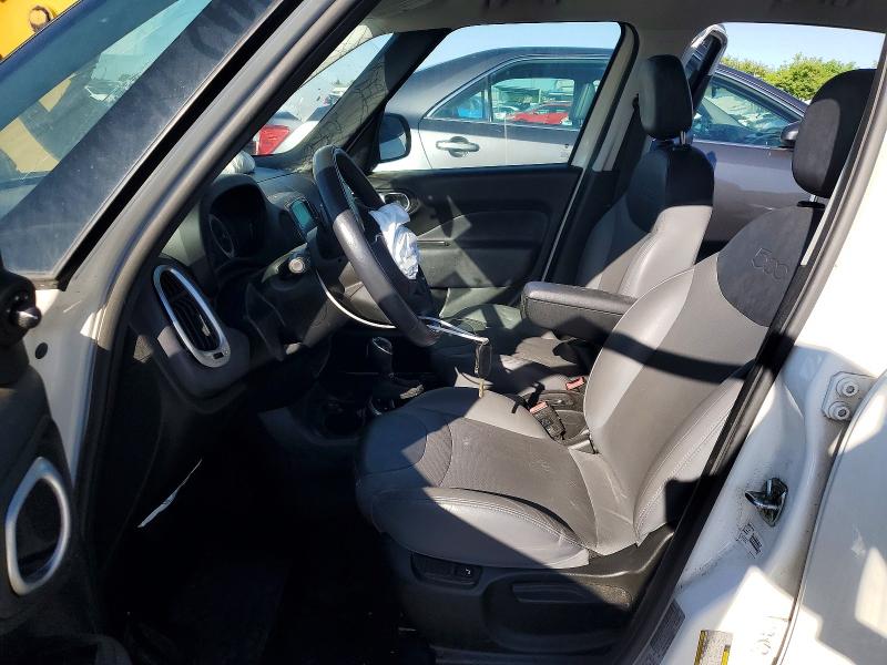 2017 Fiat 500 VIN ZFBCFADH6HZ039073 COPART salvage auction — FRONT END, Ca - Dis/Dlr/Exp Only Clean Title, sold $925 on 2026-07-07 (photo 7)