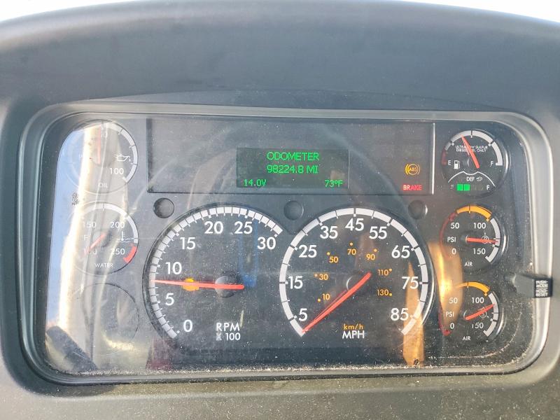2022 Freightliner All other VIN 3ALACXFB4NDNH3673 COPART salvage auction — MINOR DENT/SCRATCHES, TX - CERTIFICATE OF TITLE, sold $12,900 on 2026-07-09 (photo 9)