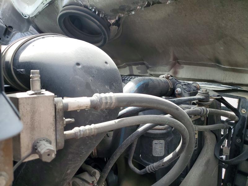 2016 Freigliner All other VIN 3AKJGBDV9GDGX2136 COPART salvage auction — NORMAL WEAR, UT - CERTIFICATE OF TITLE, sold $8,000 on 2026-07-06 (photo 7)