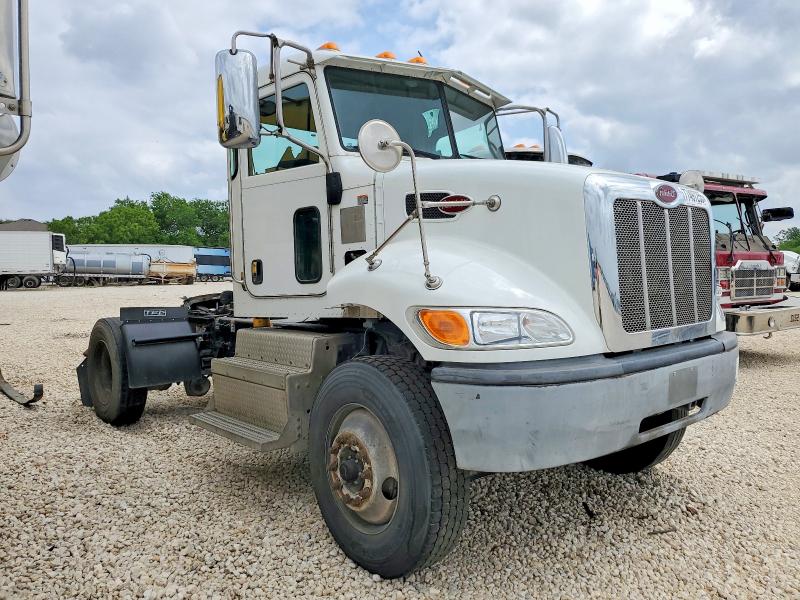 2017 Peterbilt All models VIN 1XP3AJ8X9HD430601 COPART salvage auction — NORMAL WEAR, TX - CERTIFICATE OF TITLE, sold $5,500 on 2026-07-30 (photo 1)