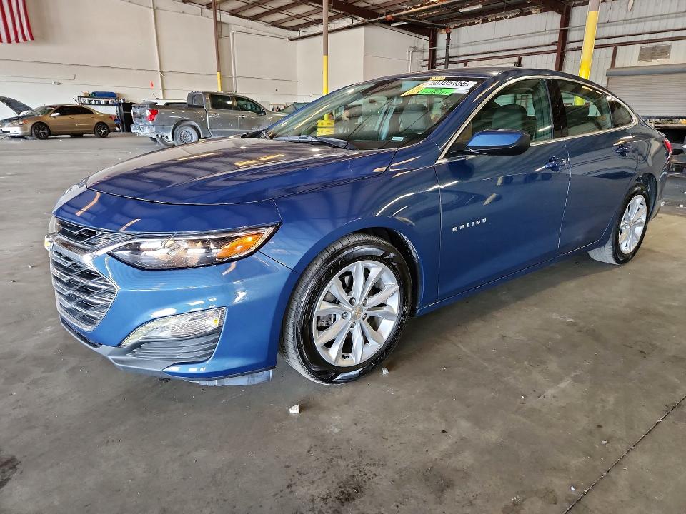 2025 Chevrolet Malibu VIN 1G1ZD5ST4SF119646 COPART salvage auction — MINOR DENT/SCRATCHES, Fl - Certificate Of Title, sold $10,200 on 2026-07-27 (photo 1)