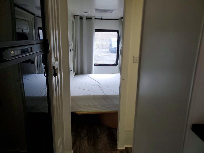 2008 Jayco Rv VIN 1FDXE45S98DA50851 COPART salvage auction — NORMAL WEAR, TX - CERTIFICATE OF TITLE, sold $12,750 on 2026-07-28 (photo 6)