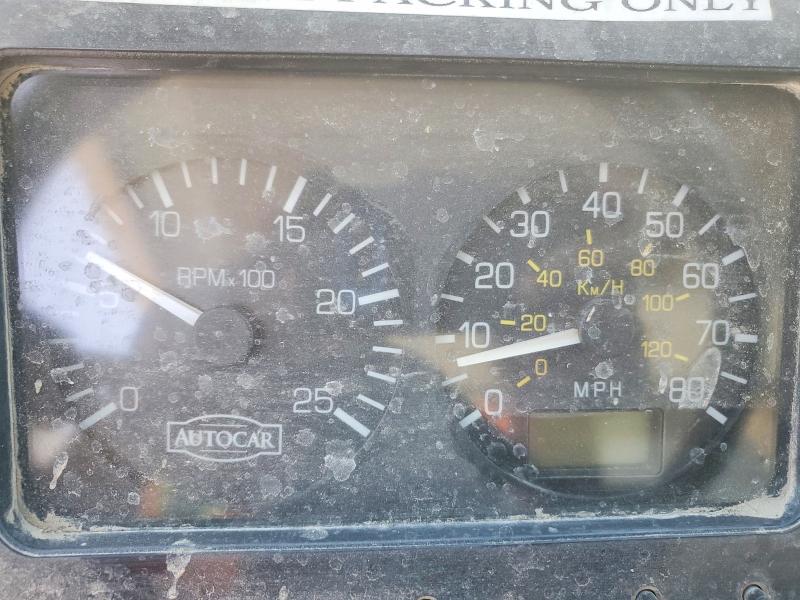 2003 Autocar llc All other VIN 5VCDC6LF33N194612 COPART salvage auction — MINOR DENT/SCRATCHES, CD, sold $1,100 on 2026-07-29 (photo 8)