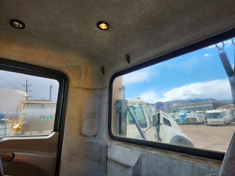 2017 Mack Cxu613 VIN 1M1AW01X9HM009895 COPART salvage auction — FRONT END, OK - DIS/DLR/EXP ONLY CLEAN TITLE (P), sold $900 on 2026-07-29 (photo 6)