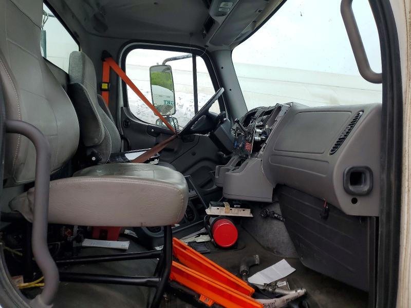 2015 Freightliner All other VIN 1FUBC5CY2FHGK0773 COPART salvage auction — MECHANICAL, TX - CERTIFICATE OF TITLE, sold $4,800 on 2026-07-29 (photo 5)