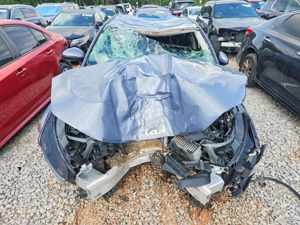 2022 Kia K5 VIN 5XXG24J29NG126248 COPART salvage auction — ALL OVER, Al - Certificate Of Title, sold $2,650 on 2026-07-06 (photo 5)