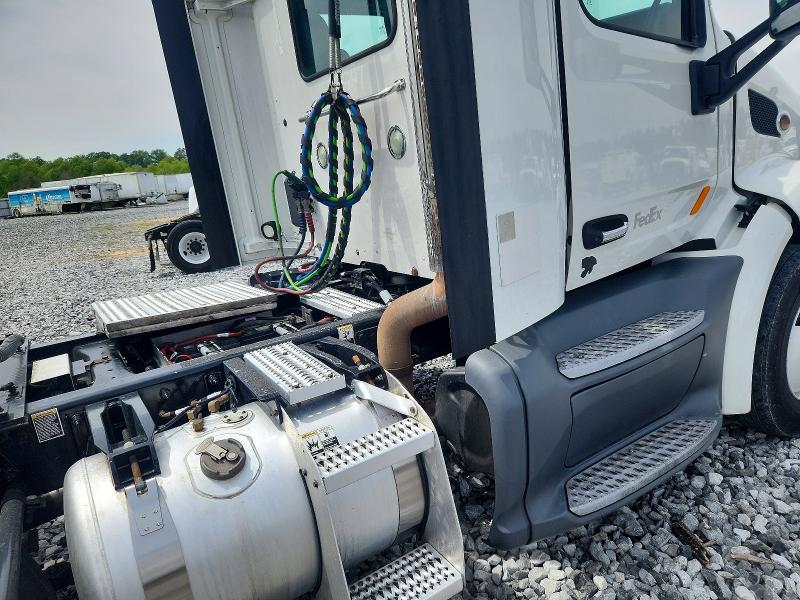 2018 Peterbilt All other VIN 1XPBA48X4JD478378 COPART salvage auction — NORMAL WEAR, IN - CERTIFICATE OF TITLE, sold $5,200 on 2026-07-16 (photo 6)