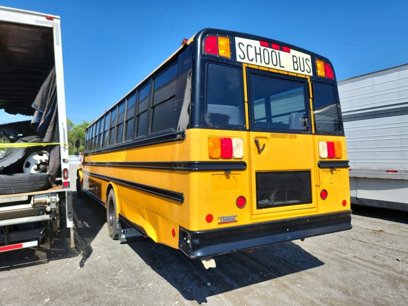 2011 Freightliner All other VIN 4UZABRDU7BCAW4939 COPART salvage auction — FRONT END, IL - SALVAGE CERTIFICATE, sold $300 on 2026-07-09 (photo 3)