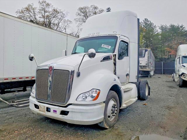 2014 Kenworth All other VIN 1XKYA48XXEJ403109 COPART salvage auction — SIDE, IN - CERTIFICATE OF TITLE, sold $5,000 on 2026-07-10 (photo 9)