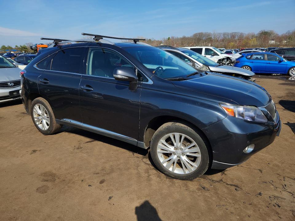2011 Lexus Rx450 VIN JTJBC1BA0B2043740 COPART salvage auction — MINOR DENT/SCRATCHES, Ct - Certificate Of Title (P), sold $4,450 on 2026-07-27 (photo 4)