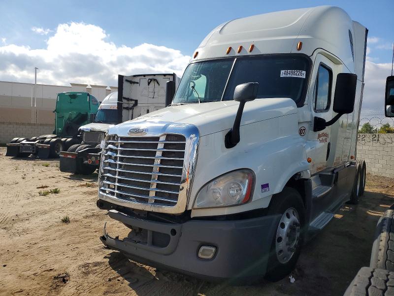 2017 Freightliner All other VIN 3AKJGLDR2HSHV7552 COPART salvage auction — FRONT END, CA - SALVAGE CERTIFICATE, sold $775 on 2026-07-30 (photo 2)