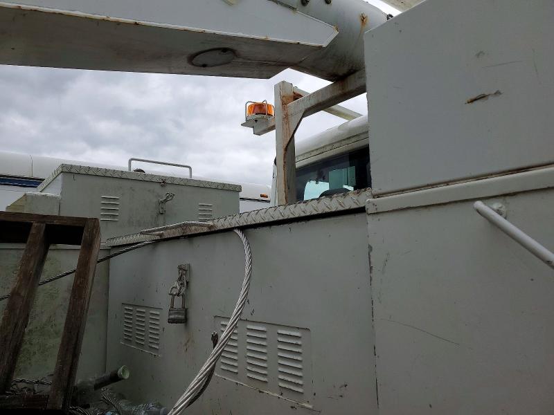 2013 Freightliner All other VIN 1FVACXDT8DHFH7832 COPART salvage auction — ALL OVER, PA - CERTIFICATE OF SALVAGE, sold $3,150 on 2026-07-13 (photo 6)
