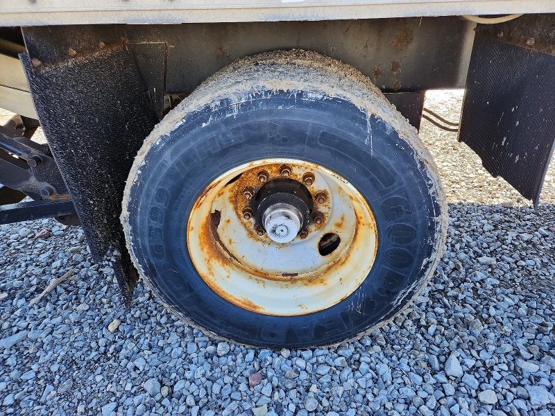 2002 Wabash All models VIN 1JJV281W72L795591 COPART salvage auction — NORMAL WEAR, CT, sold $250 on 2026-07-07 (photo 8)
