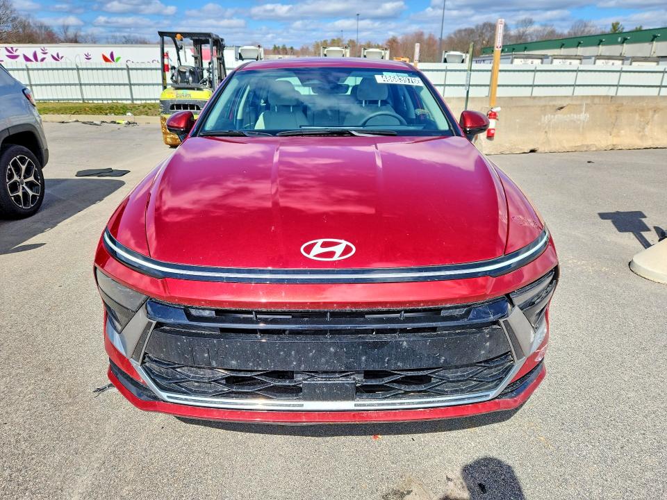 2025 Hyundai Sonata VIN KMHL64JA2SA486619 COPART salvage auction — FRONT END, Va - Cert Of Title - Salvage, sold $7,300 on 2026-07-06 (photo 5)