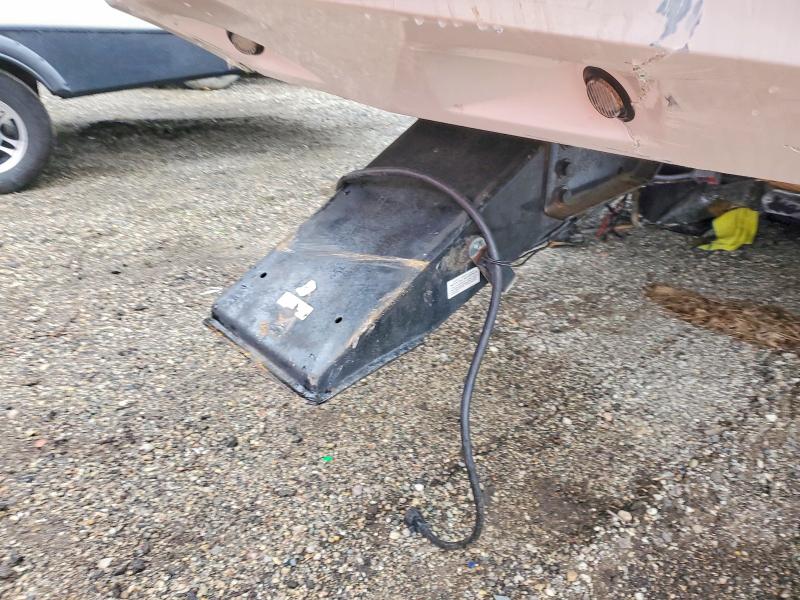 2013 Dutchmen All models VIN 47CFVTU27DC663772 COPART salvage auction — ALL OVER, MI - CERTIFICATE OF TITLE, sold $575 on 2026-07-28 (photo 8)