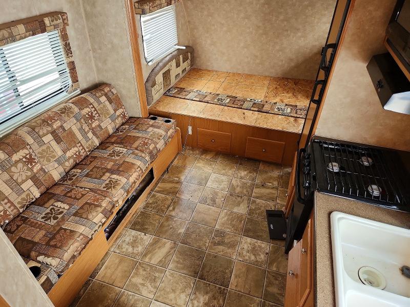 1999 Othe Travel trl VIN 1SE200J229C000935 COPART salvage auction — ALL OVER, TX - CERTIFICATE OF TITLE, sold $575 on 2026-07-24 (photo 5)