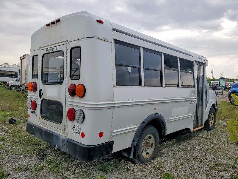 2012 Chev Express VIN 1GB0G2BA9C1175895 COPART salvage auction — NORMAL WEAR, IL - CERTIFICATE OF TITLE, sold $2,500 on 2026-07-27 (photo 4)