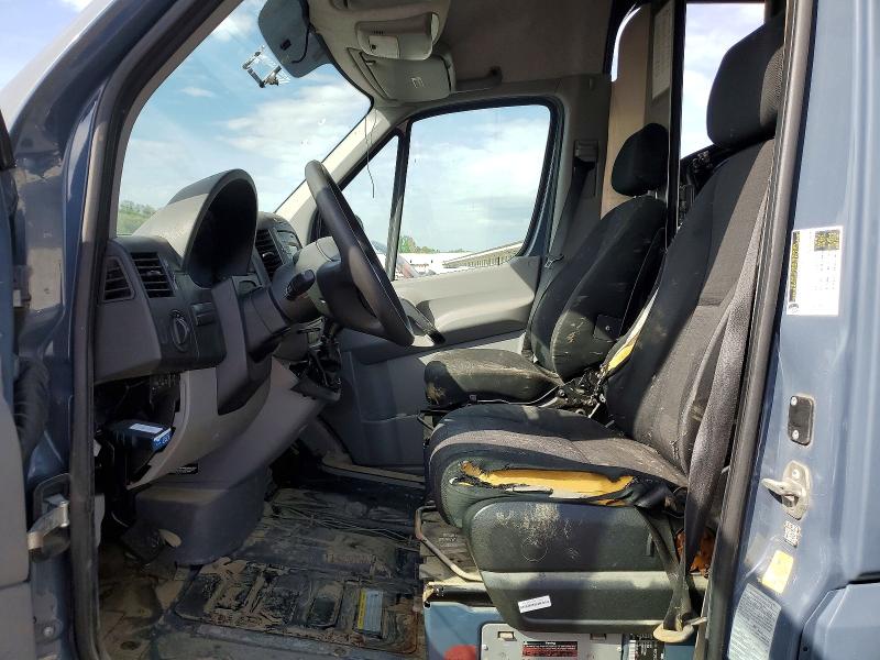 2018 Mercedes-benz Sprinter VIN WD3PE7CD3JP640780 COPART salvage auction — FRONT END, Ky - Certificate Of Title, sold $6,500 on 2026-07-08 (photo 7)