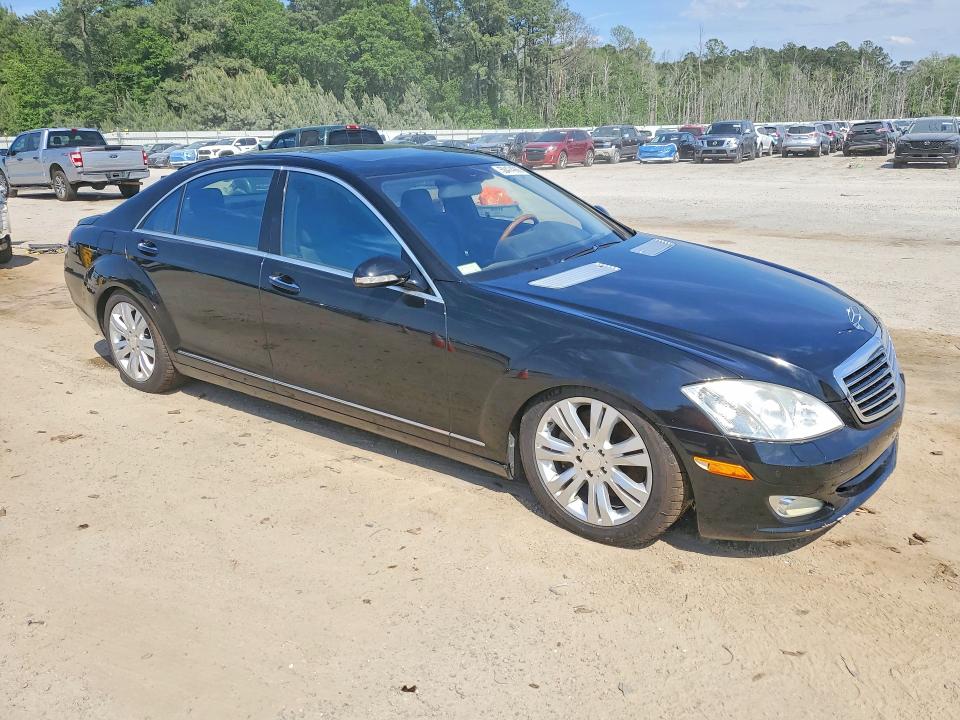 2009 Mercedes-benz S class VIN WDDNG86X99A240892 COPART salvage auction — MINOR DENT/SCRATCHES, SC - CERTIFICATE OF TITLE, sold $1,250 on 2026-08-19 (photo 4)